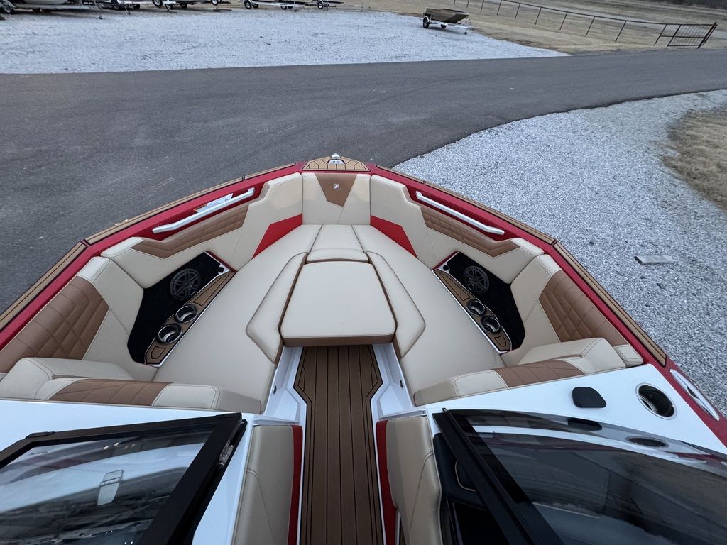 2022 Nautique S23