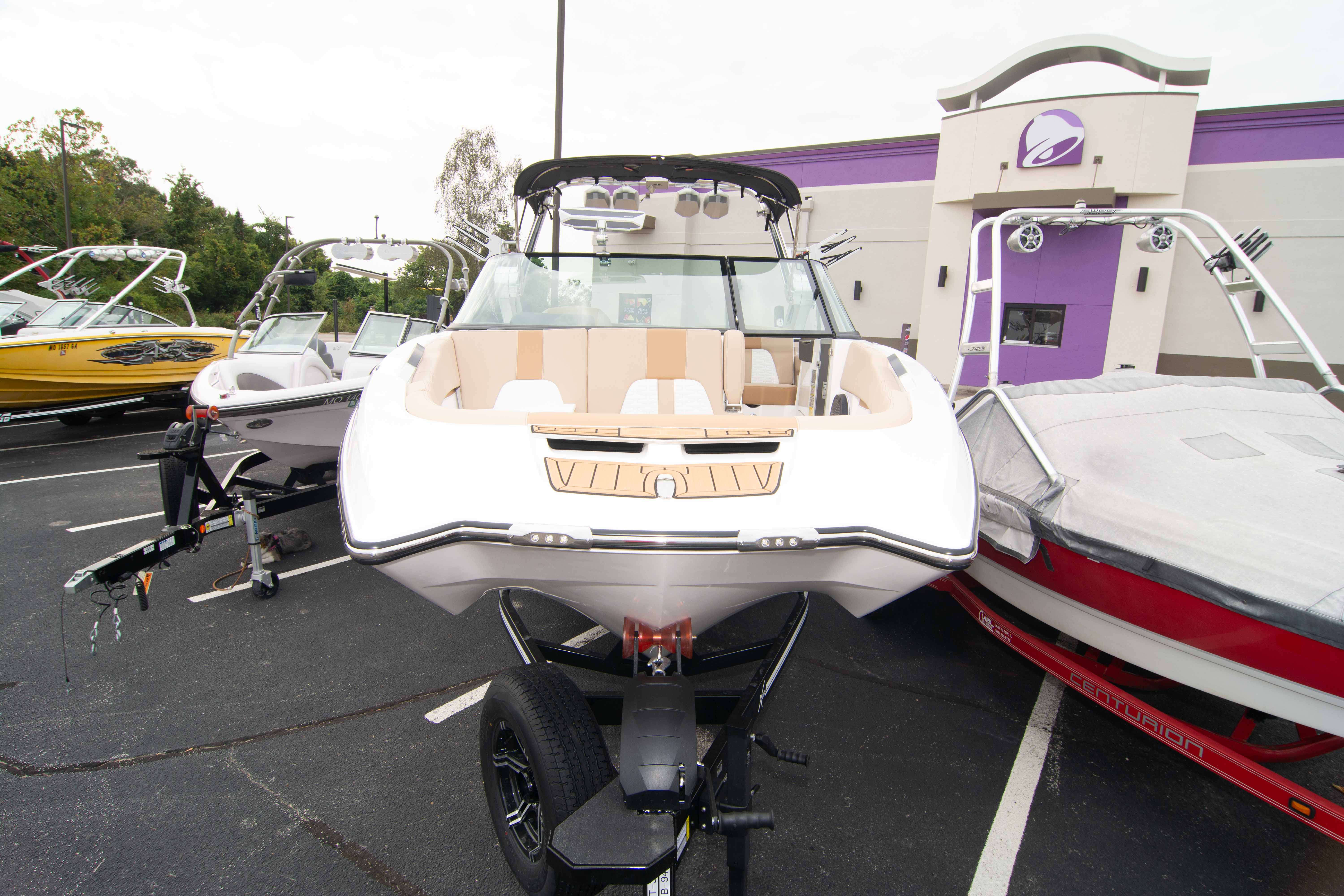 2025 MasterCraft X26