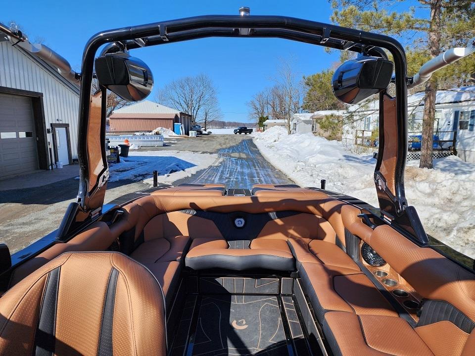 2023 CENTURION Fi23 W/EXTREME TRAILER