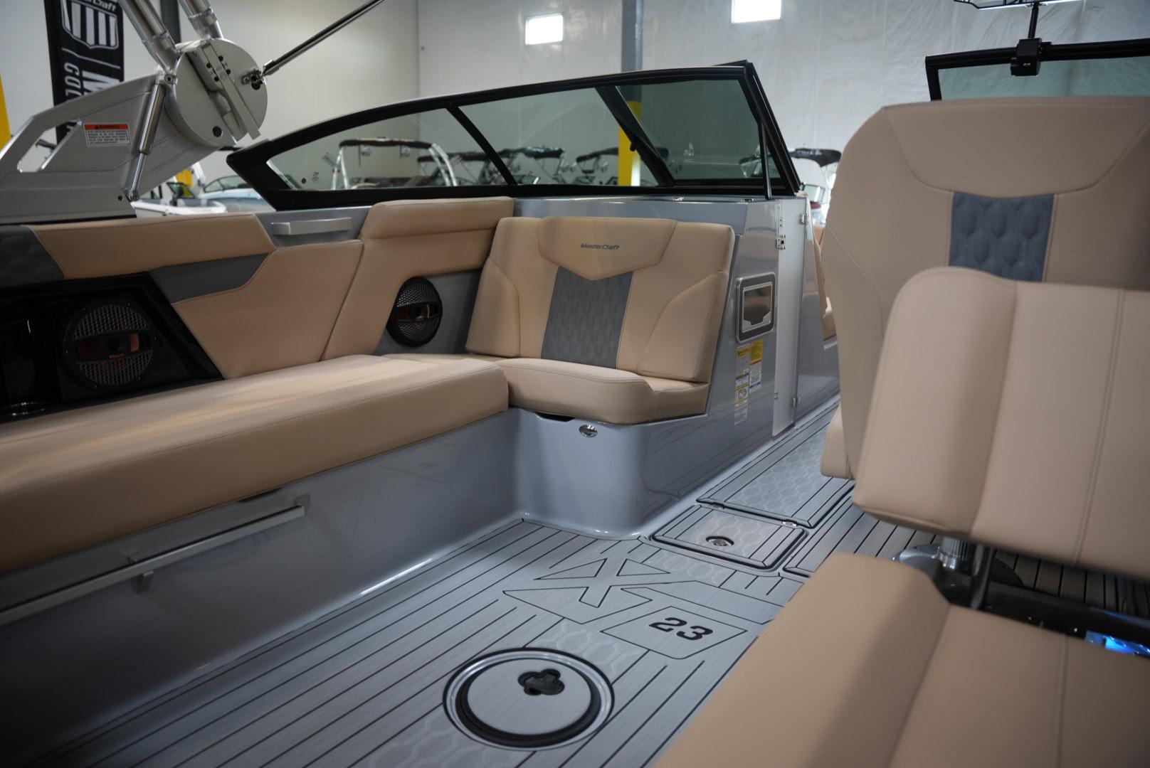 2025 MasterCraft XT23 &#8211; New Arrival!