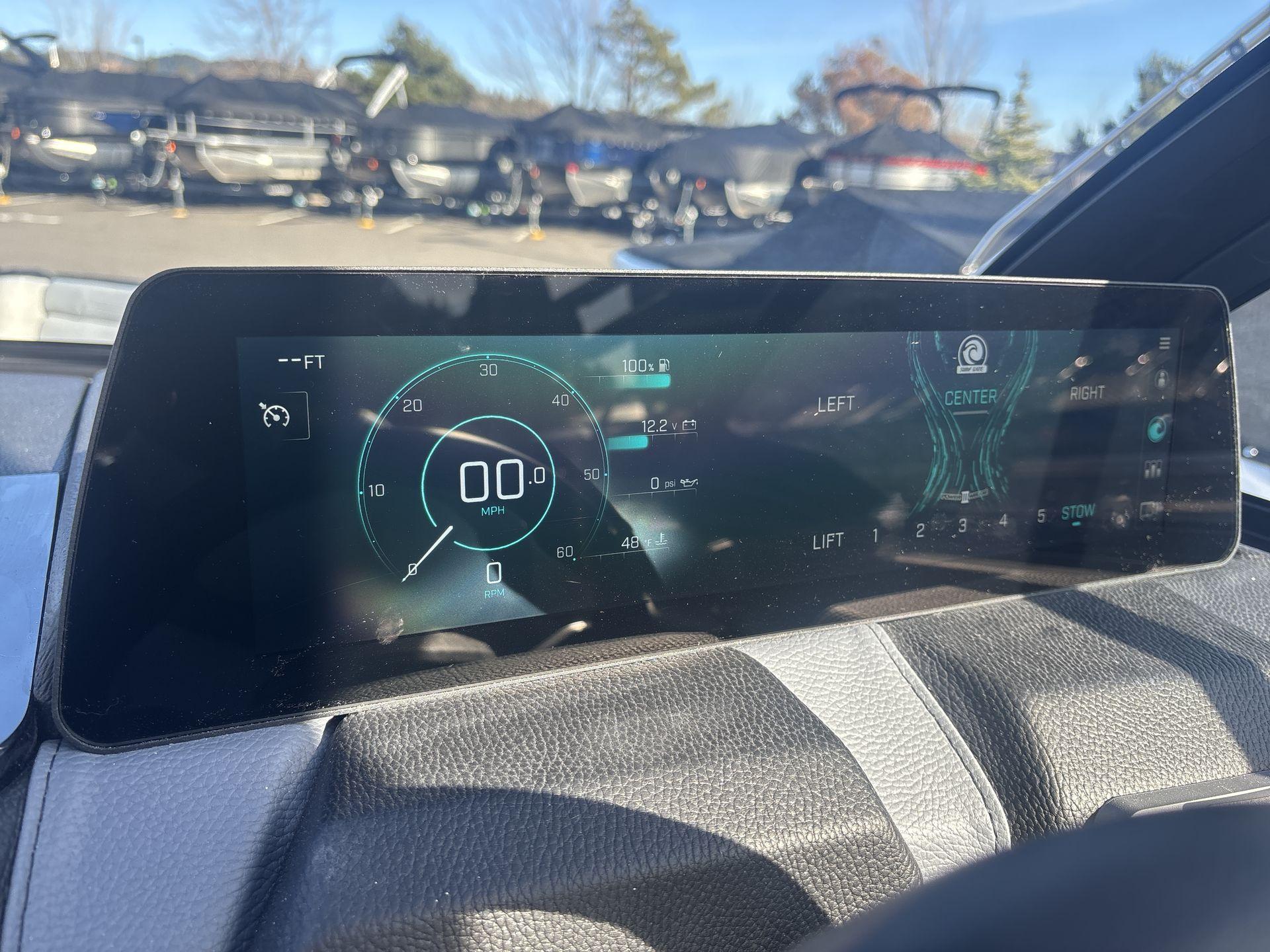 2025 Malibu 25LSV