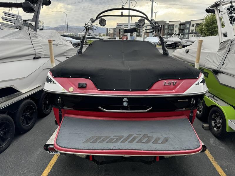boat.Title