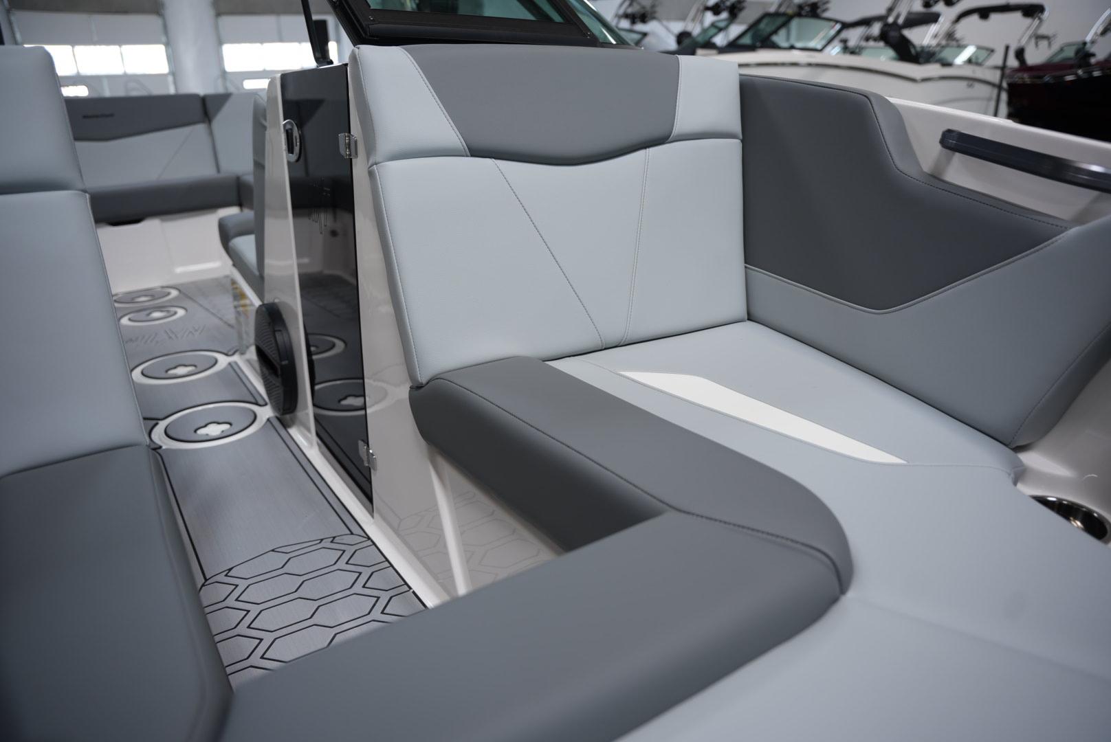 2025 MasterCraft NXT20 &#8211; Boat Show Featured Boat!