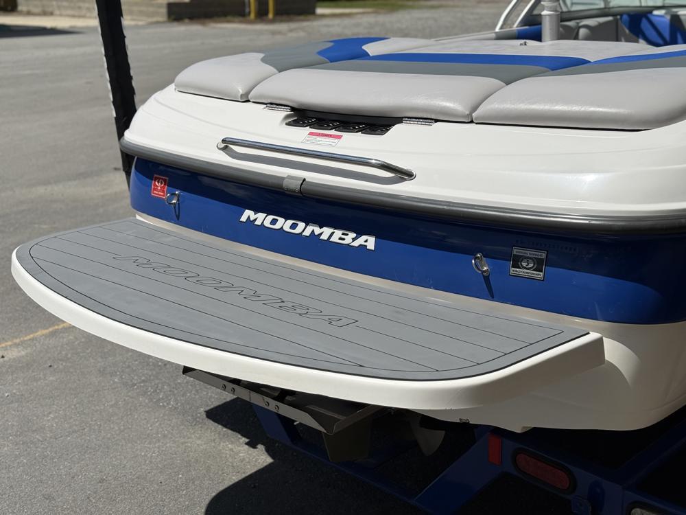 2008 Moomba Outback V
