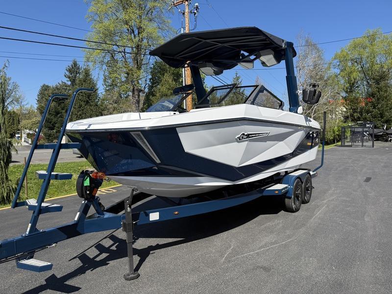 2025 Nautique G23