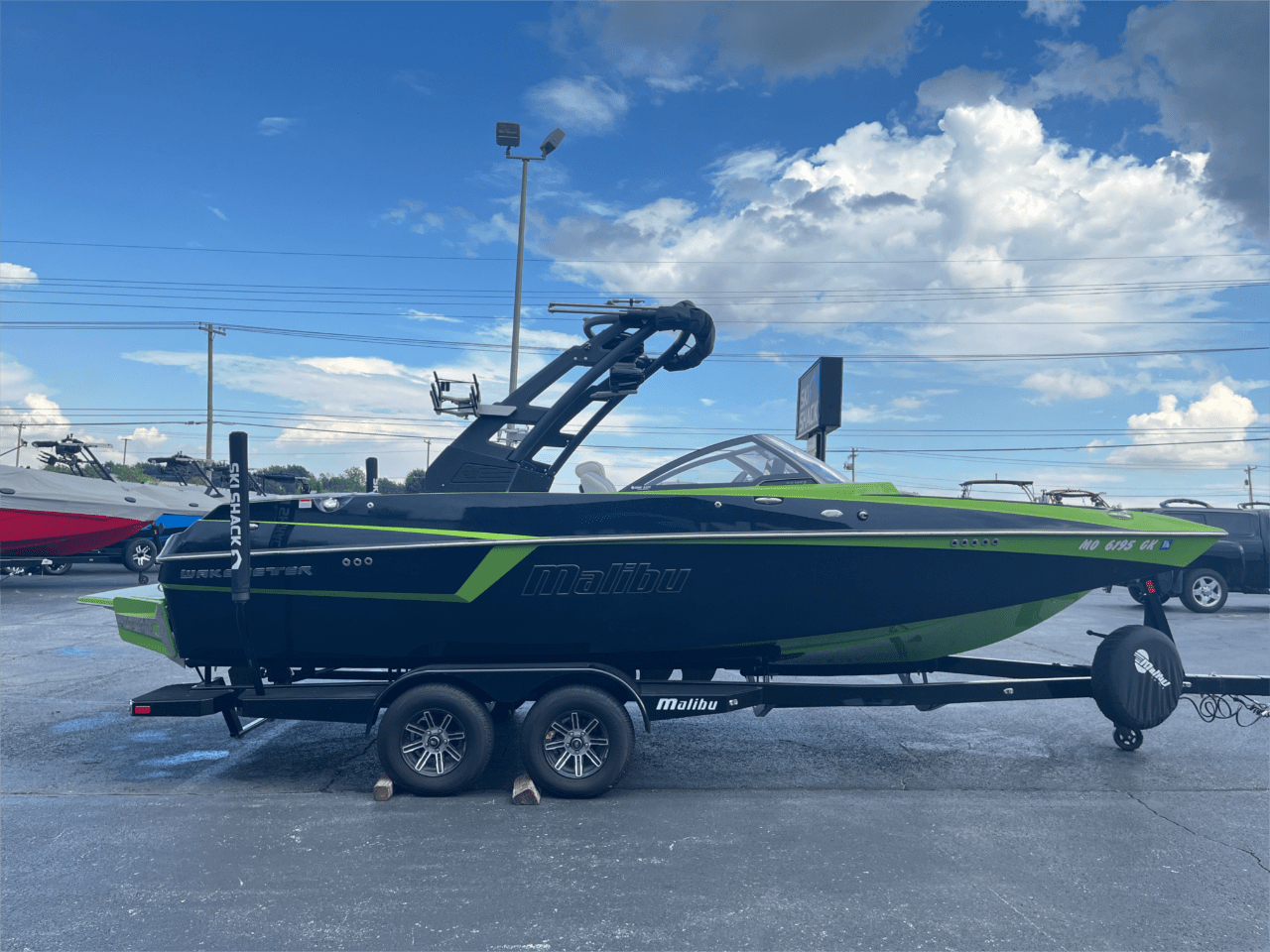 2019 Malibu Wakesetter 22MXZ