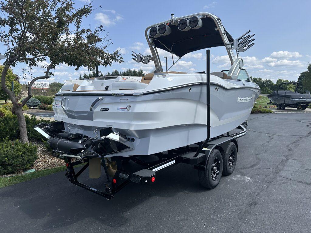 2025 MasterCraft X24