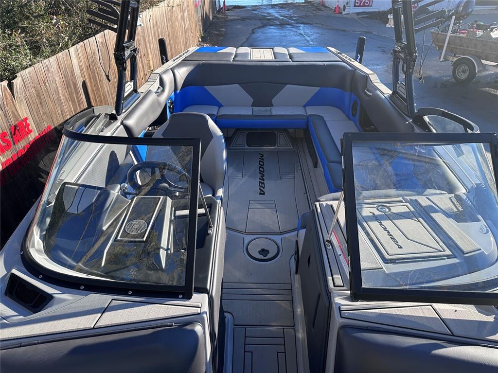 2021 Moomba Max