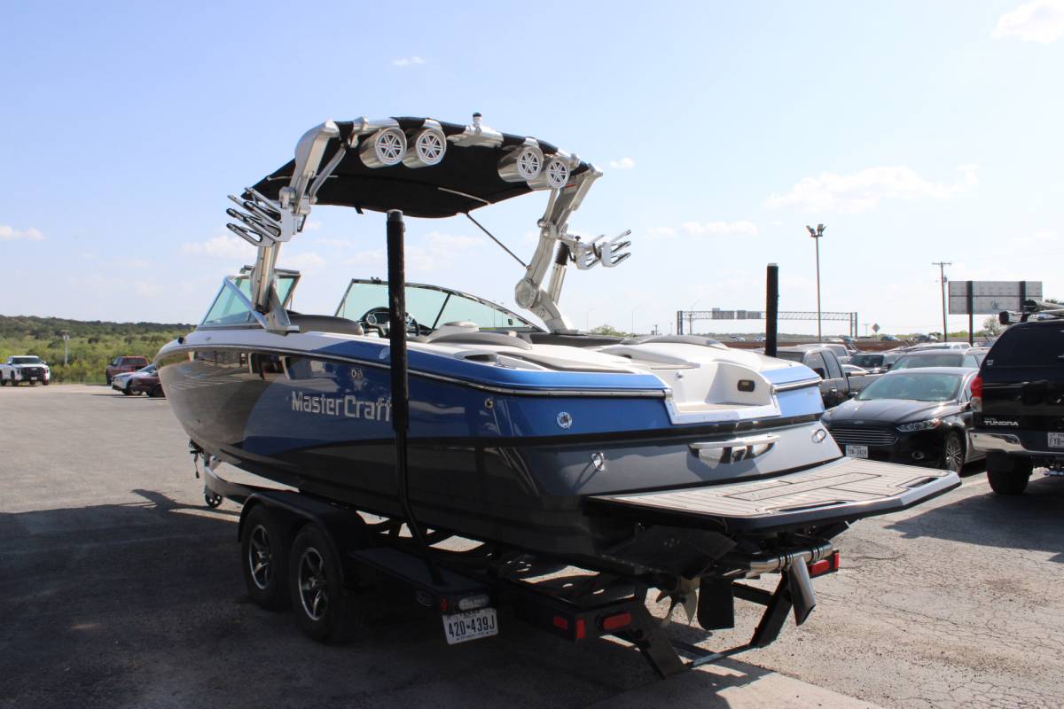 2011 MasterCraft X-55