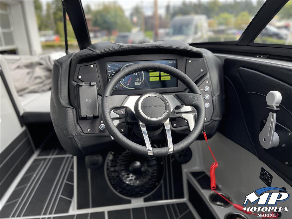 2023 CENTURION Vi22