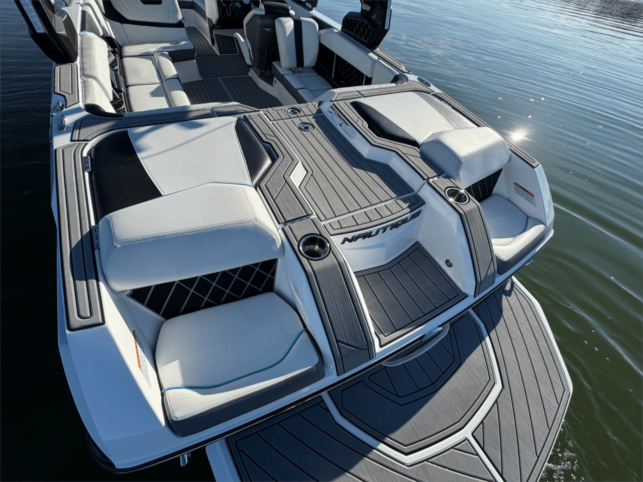 2022 Super Air Nautique GS22