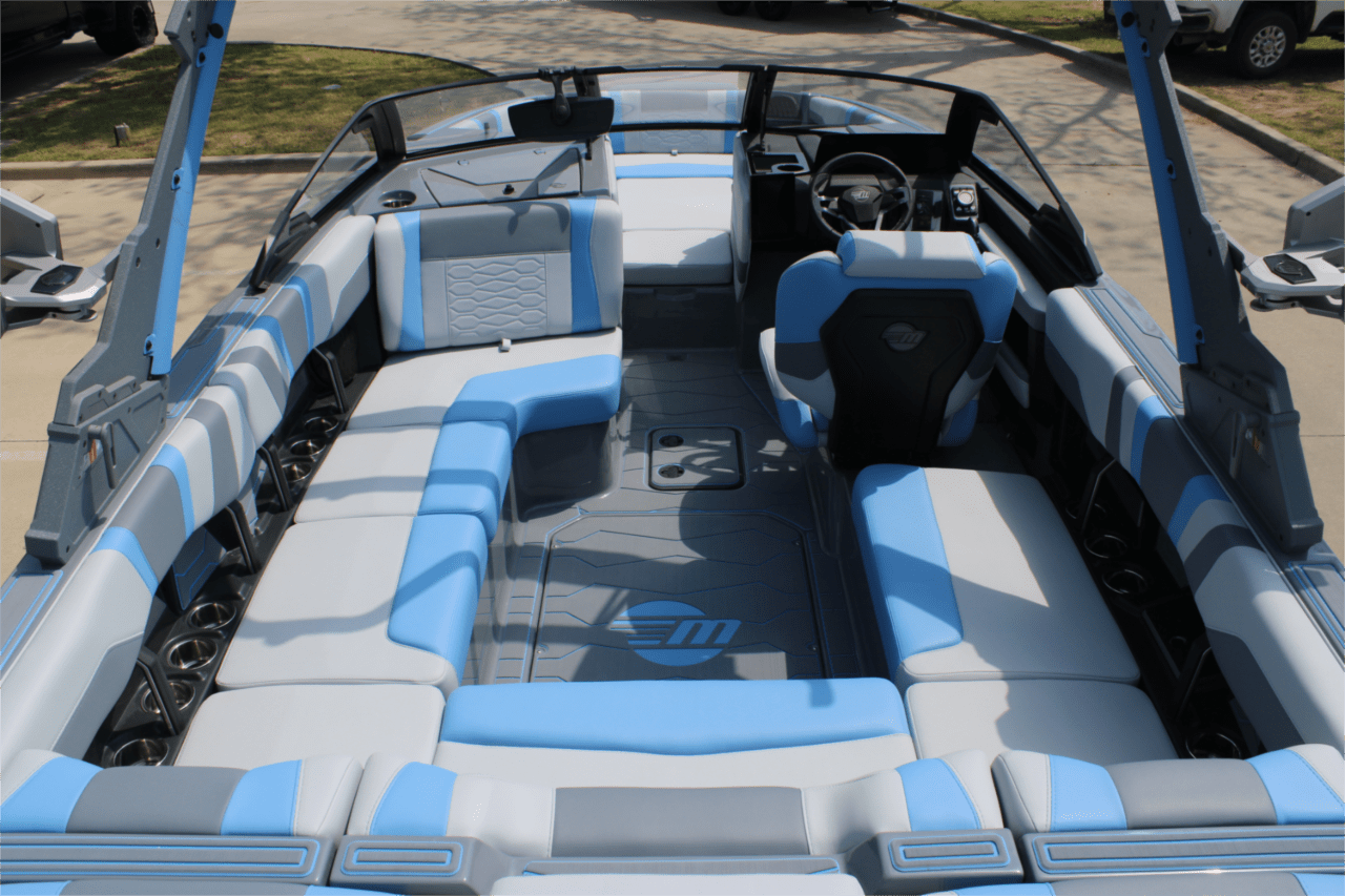 2025 Malibu 22 MXZ