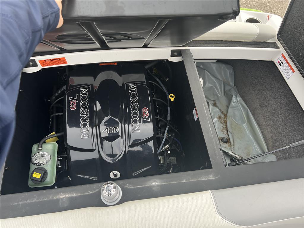 2016 Malibu Wakesetter 22 VLX