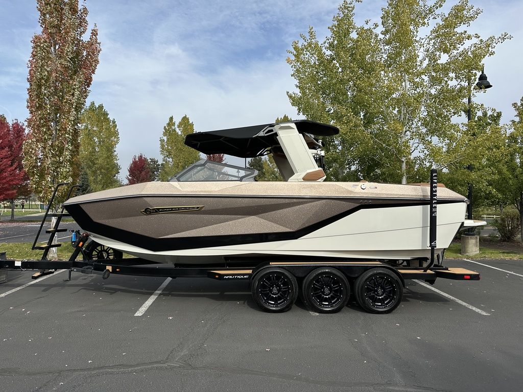 2025 Nautique Super Air Nautique G23