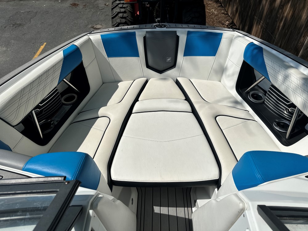 2018 Super Air Nautique G21