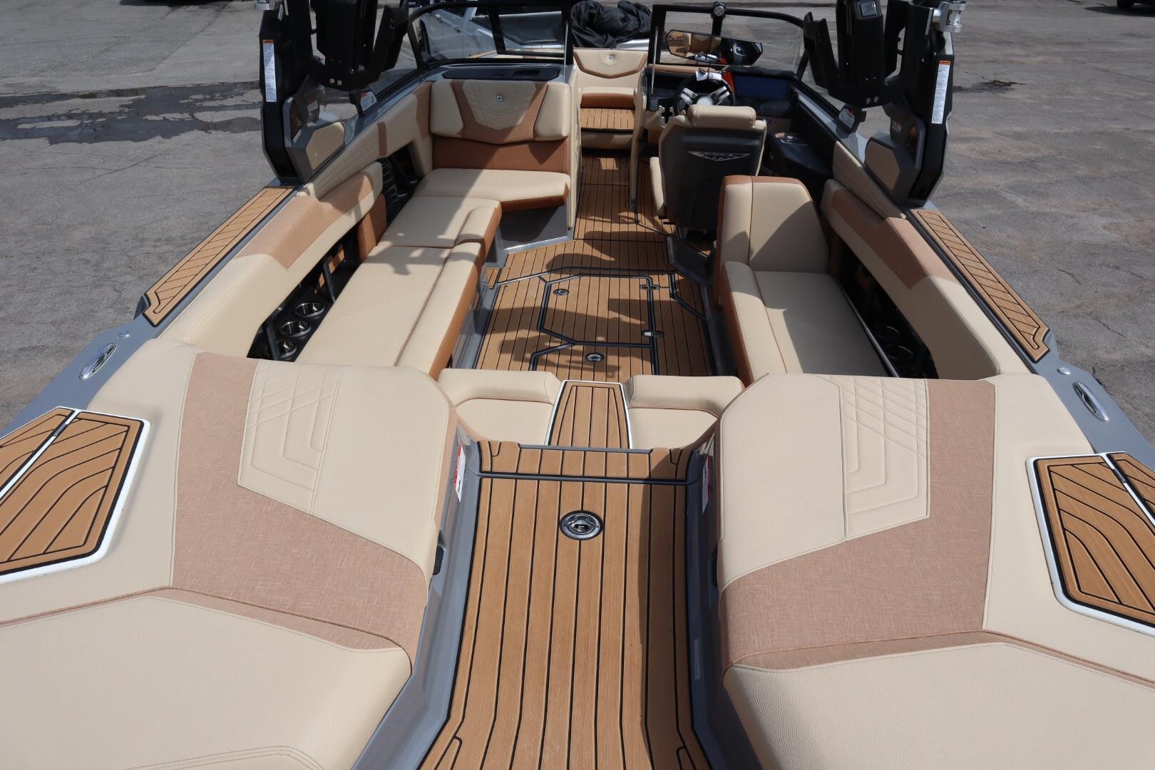 Super Air Nautique G25