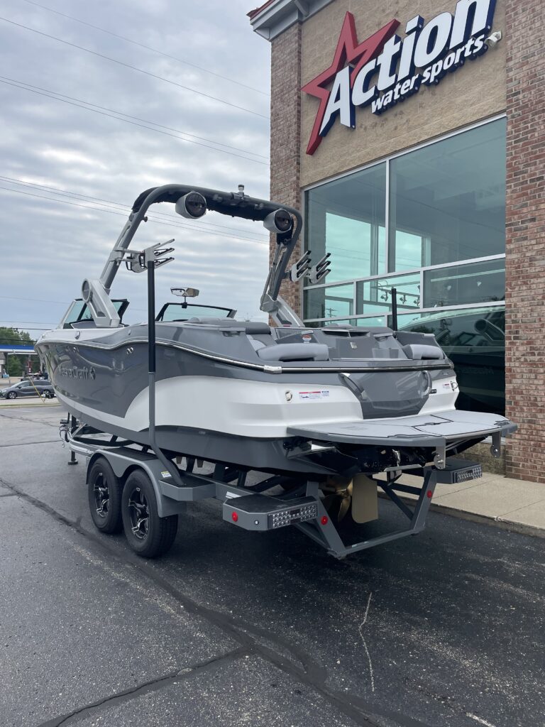 2024 MasterCraft X22