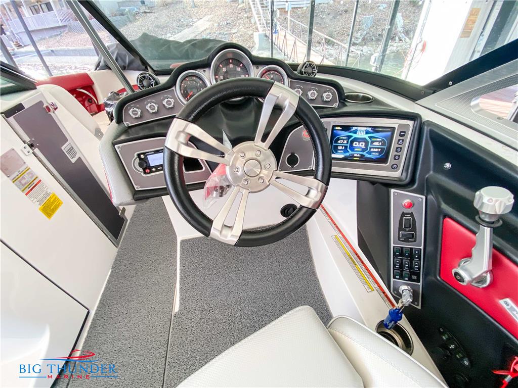 2017 MasterCraft X26