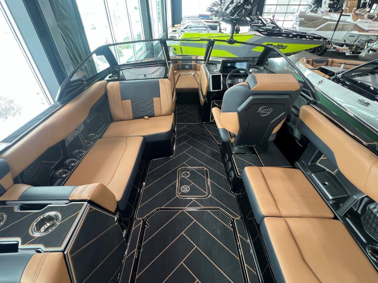 2024 Malibu 26 LSV
