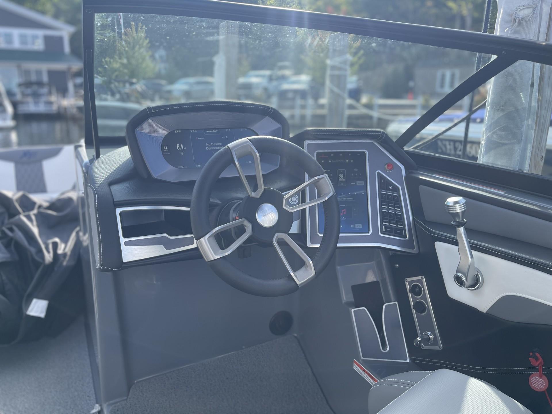 2022 MasterCraft XT23