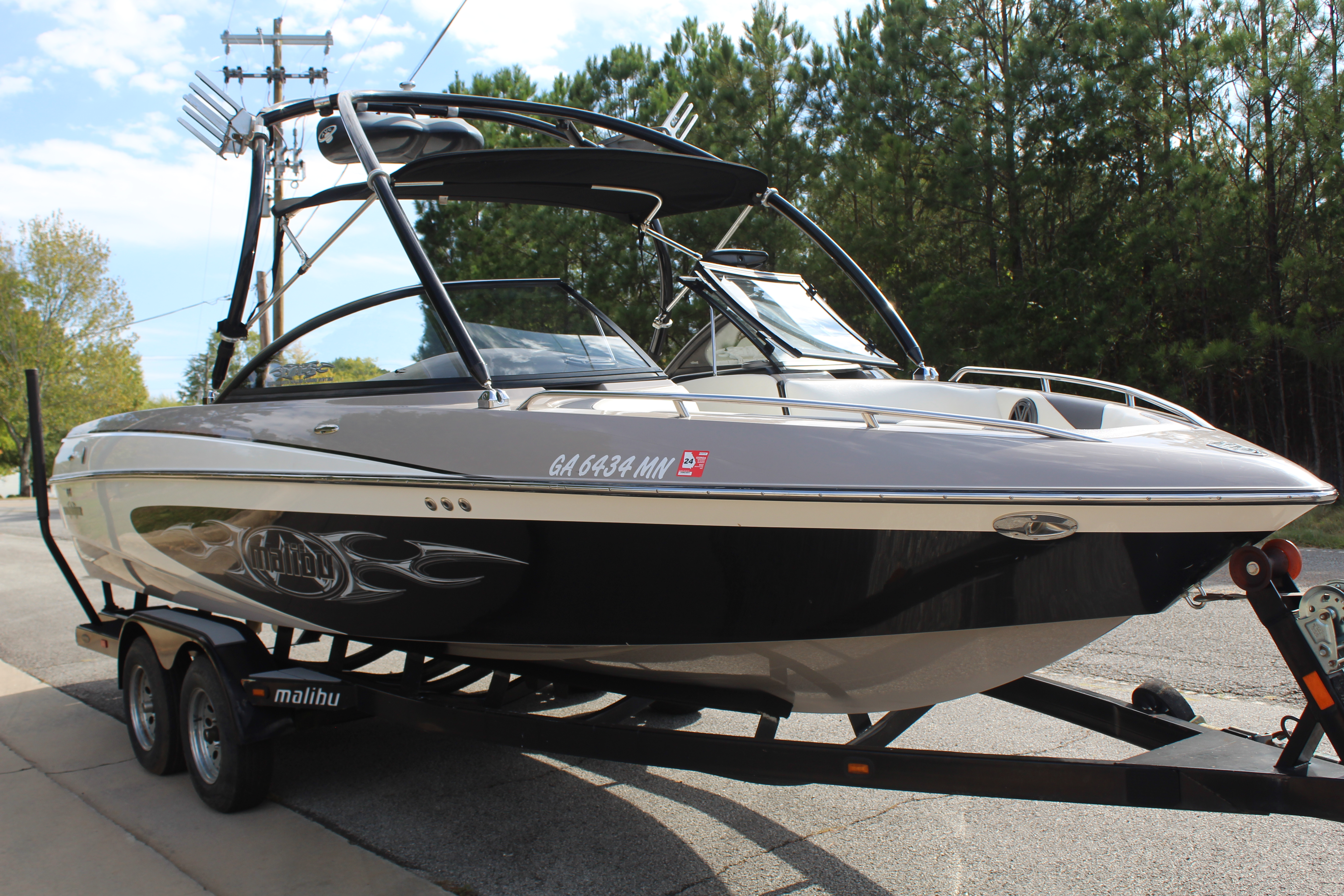 2005 Malibu 23 XTI Wakesetter