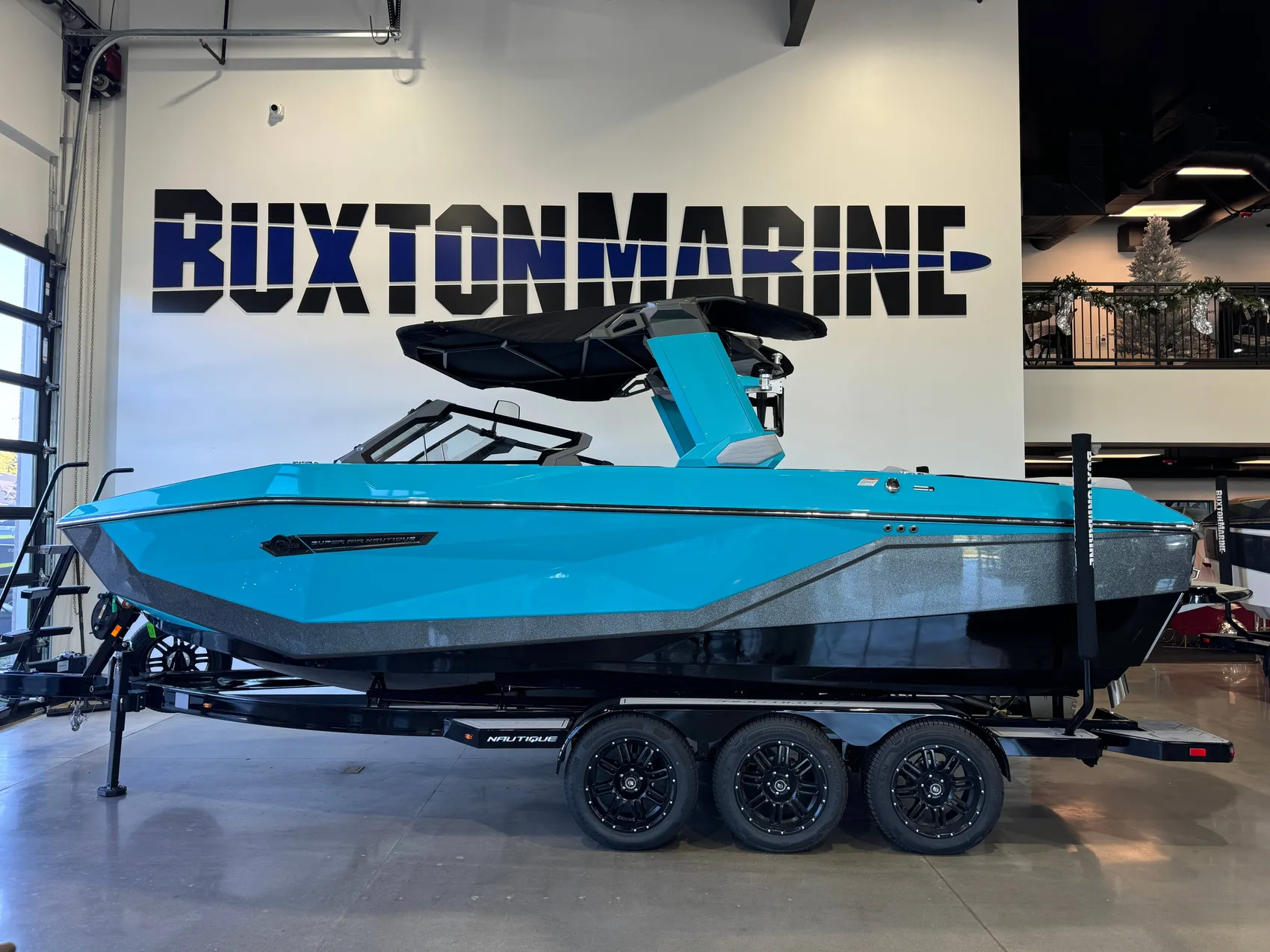 2025 Nautique G23