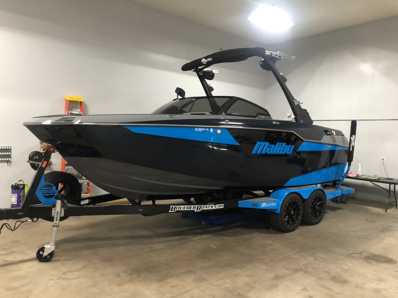 2021 Malibu M220 low hours