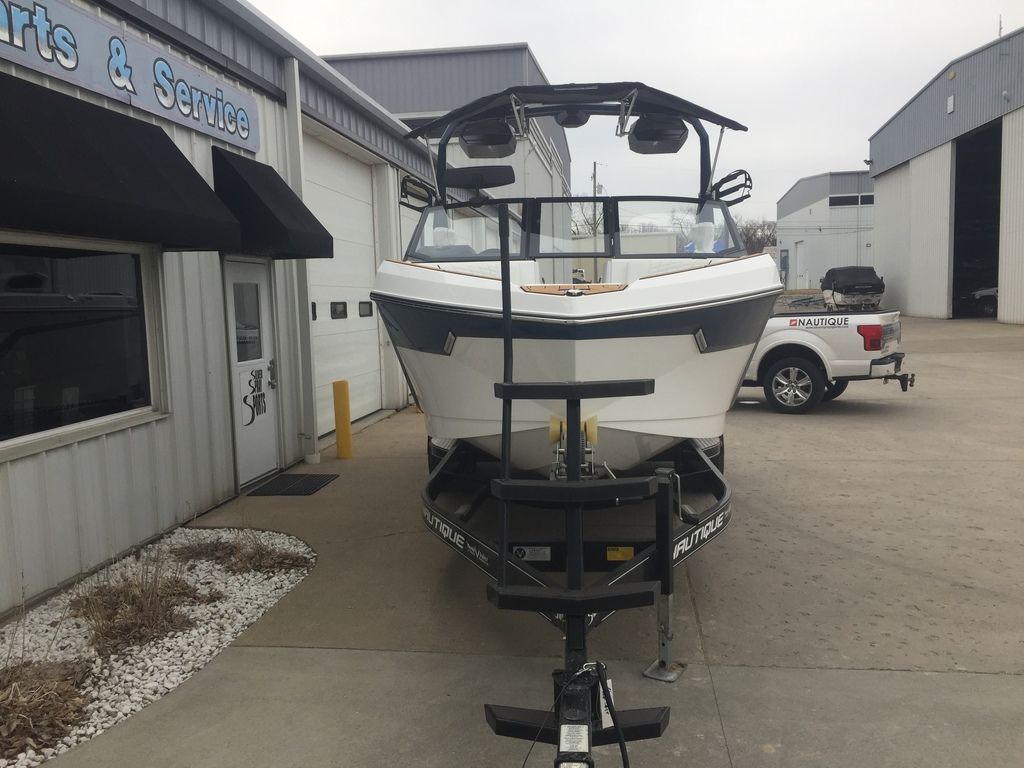 2025 Nautique Super Air Nautique S21