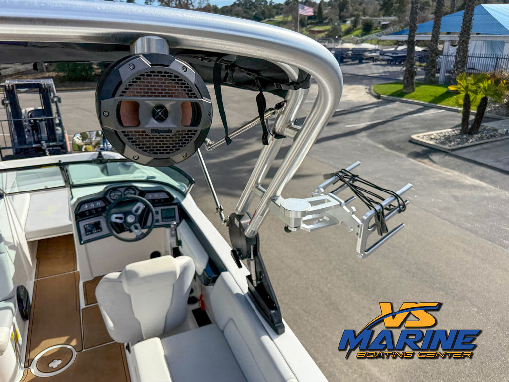 2021 MasterCraft NXT24