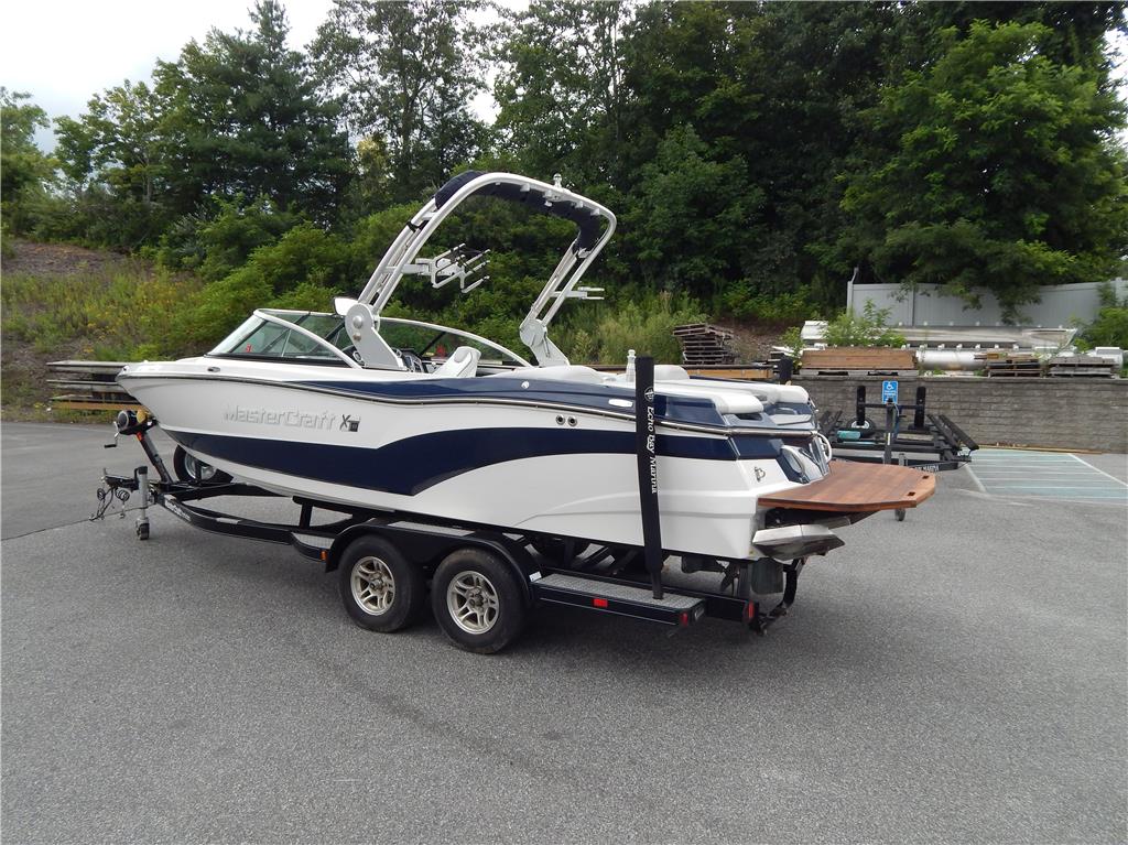 2020 Mastercraft XT-23SS **Includes Trailer** 167 Hours!