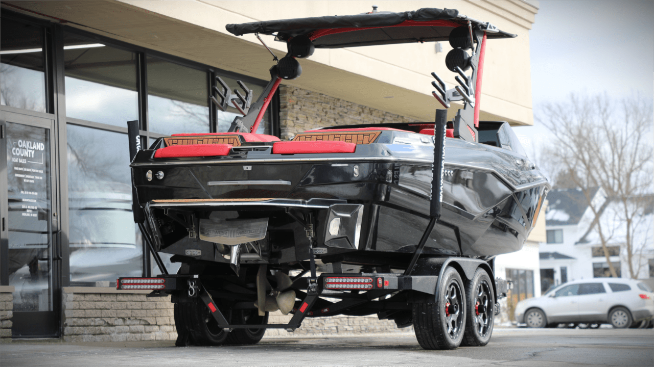 2023 Malibu Wakesetter 22 LSV – New Arrival – M6 Motor!