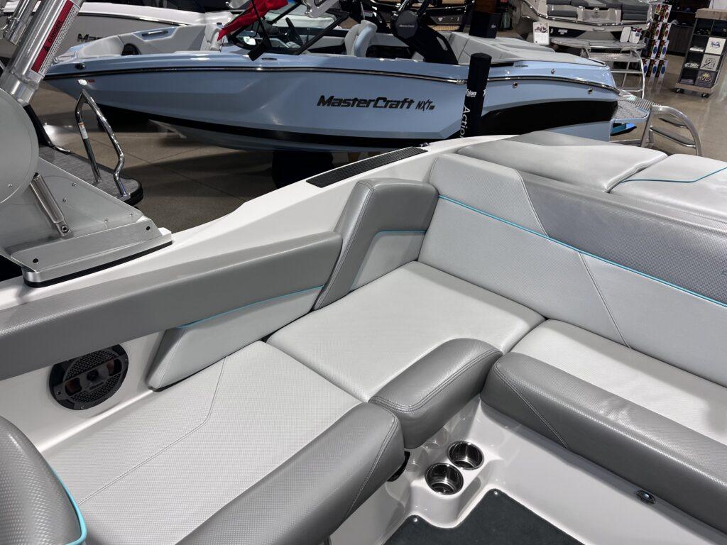 2019 MasterCraft NXT22