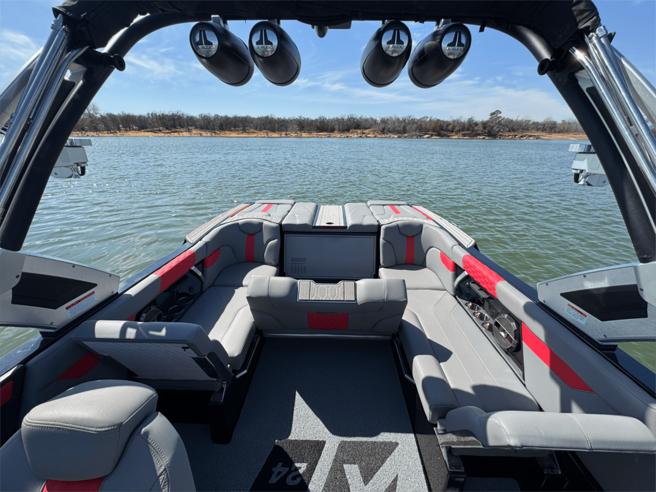 2022 MasterCraft XT24