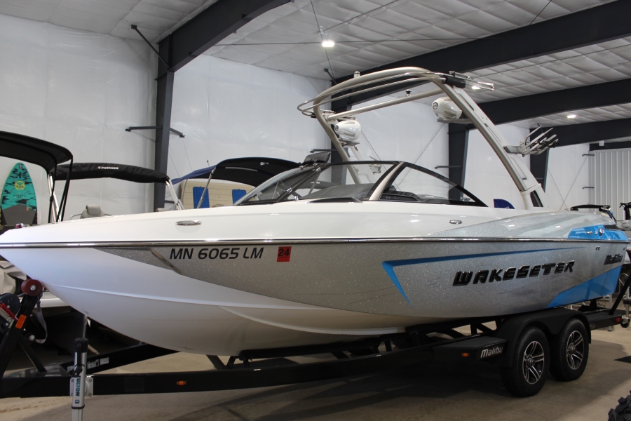 2016 Malibu Boats Wakesetter 23 LSV