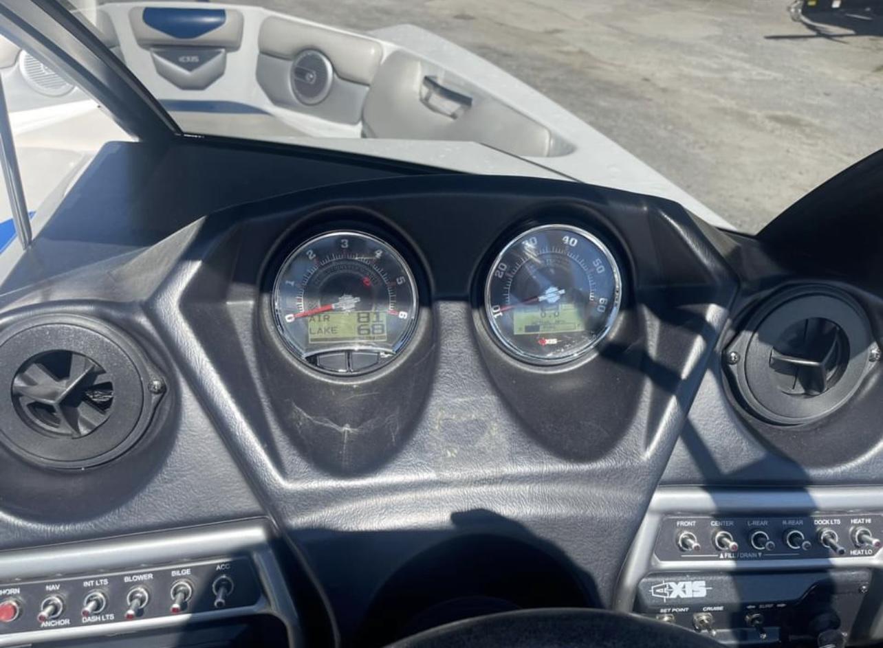 2014 Axis A24