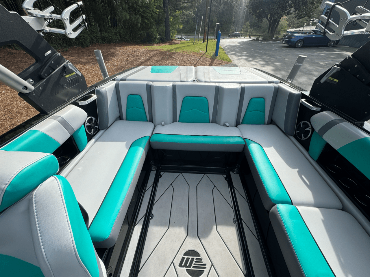 2020 Malibu 21MLX