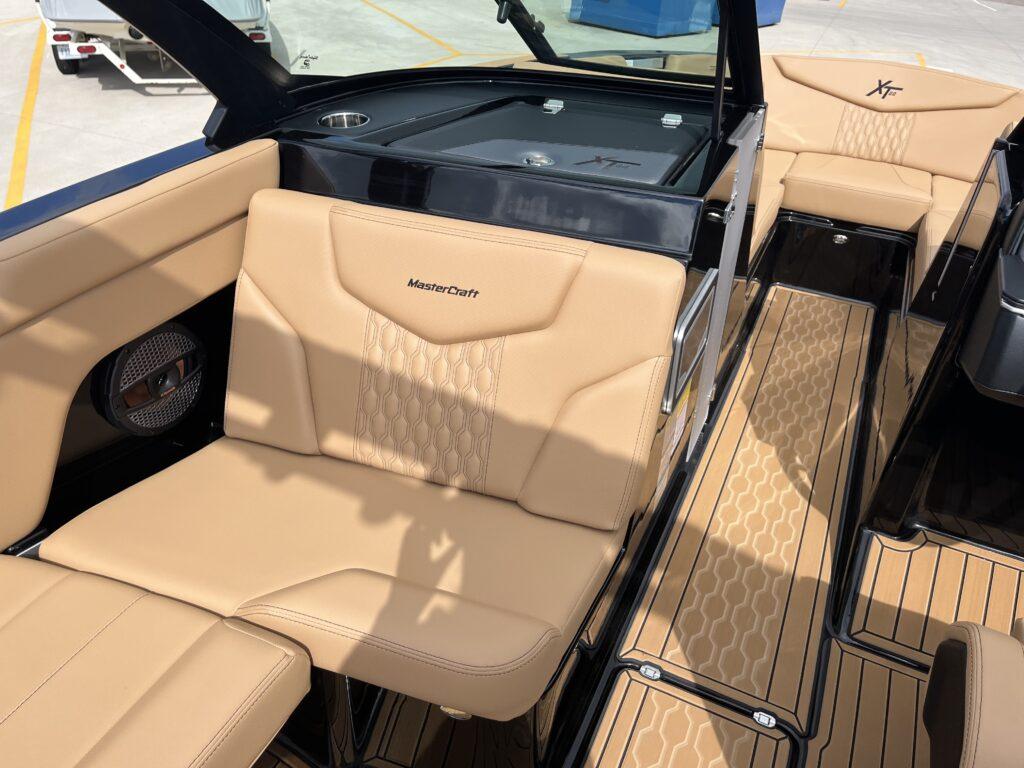 2025 MasterCraft XT22