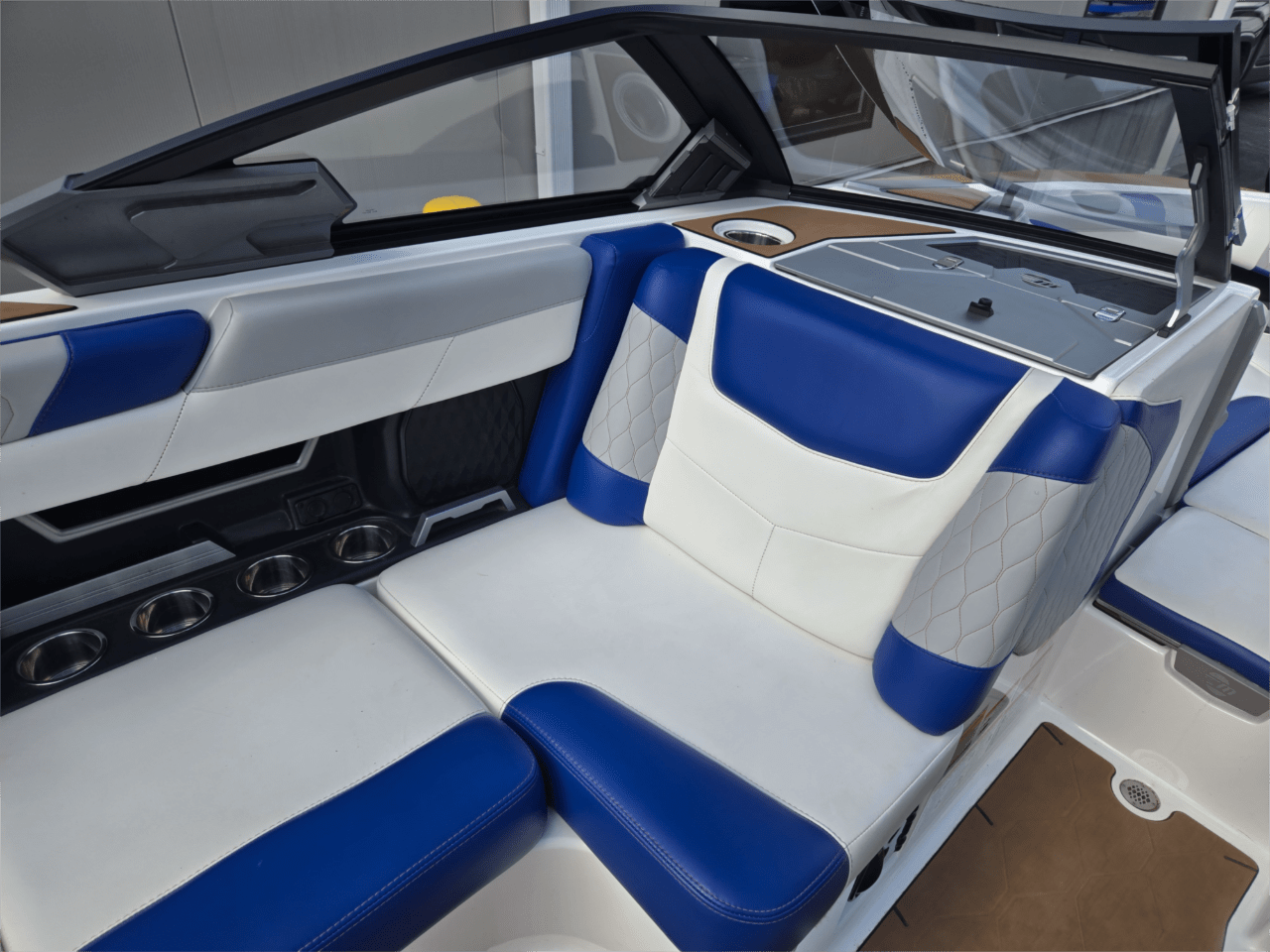2020 Malibu M240 For Sale!