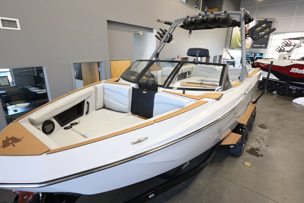 2024 Axis T250 - LT4 607hp