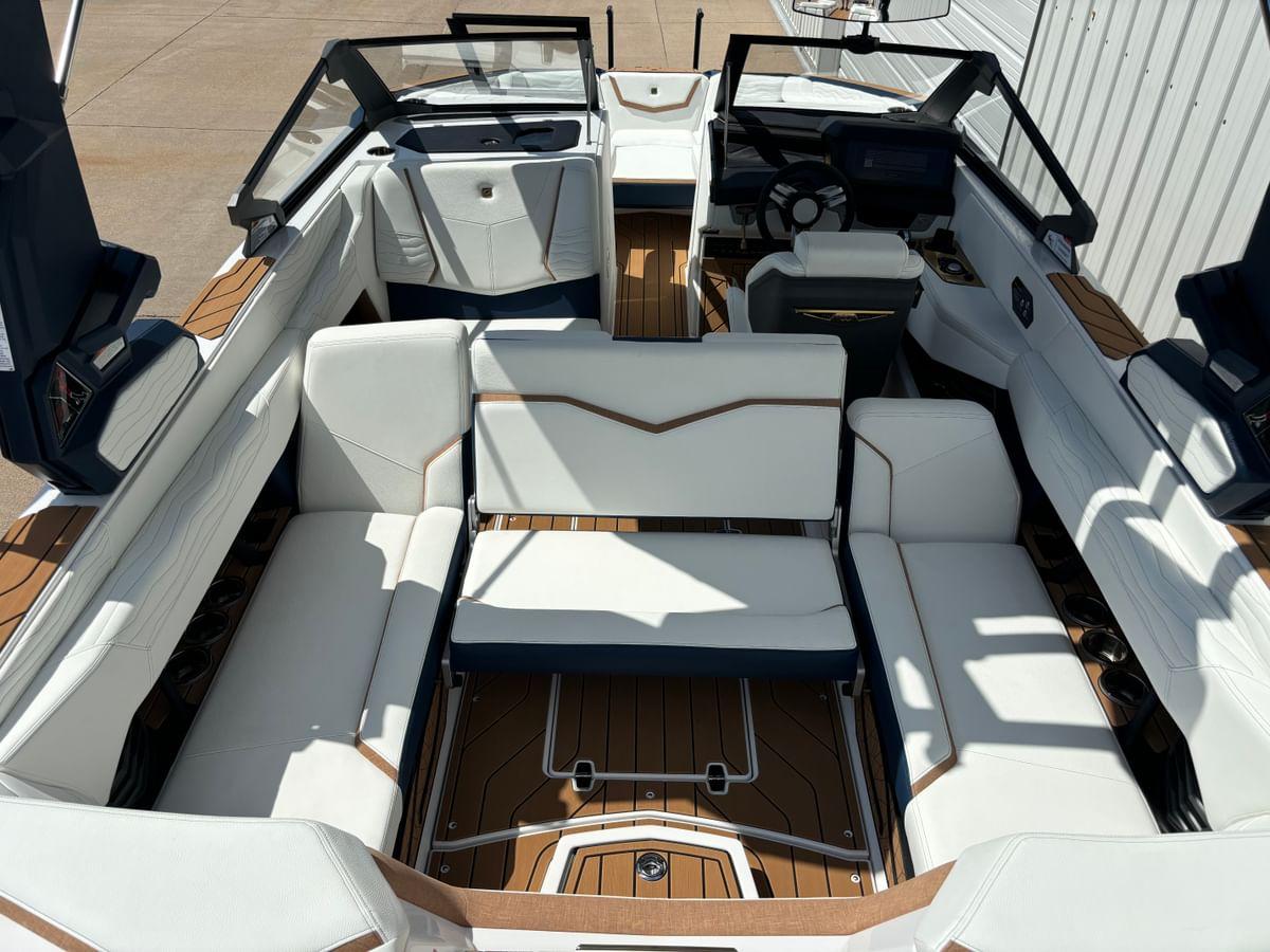 2025 Super Air Nautique G23
