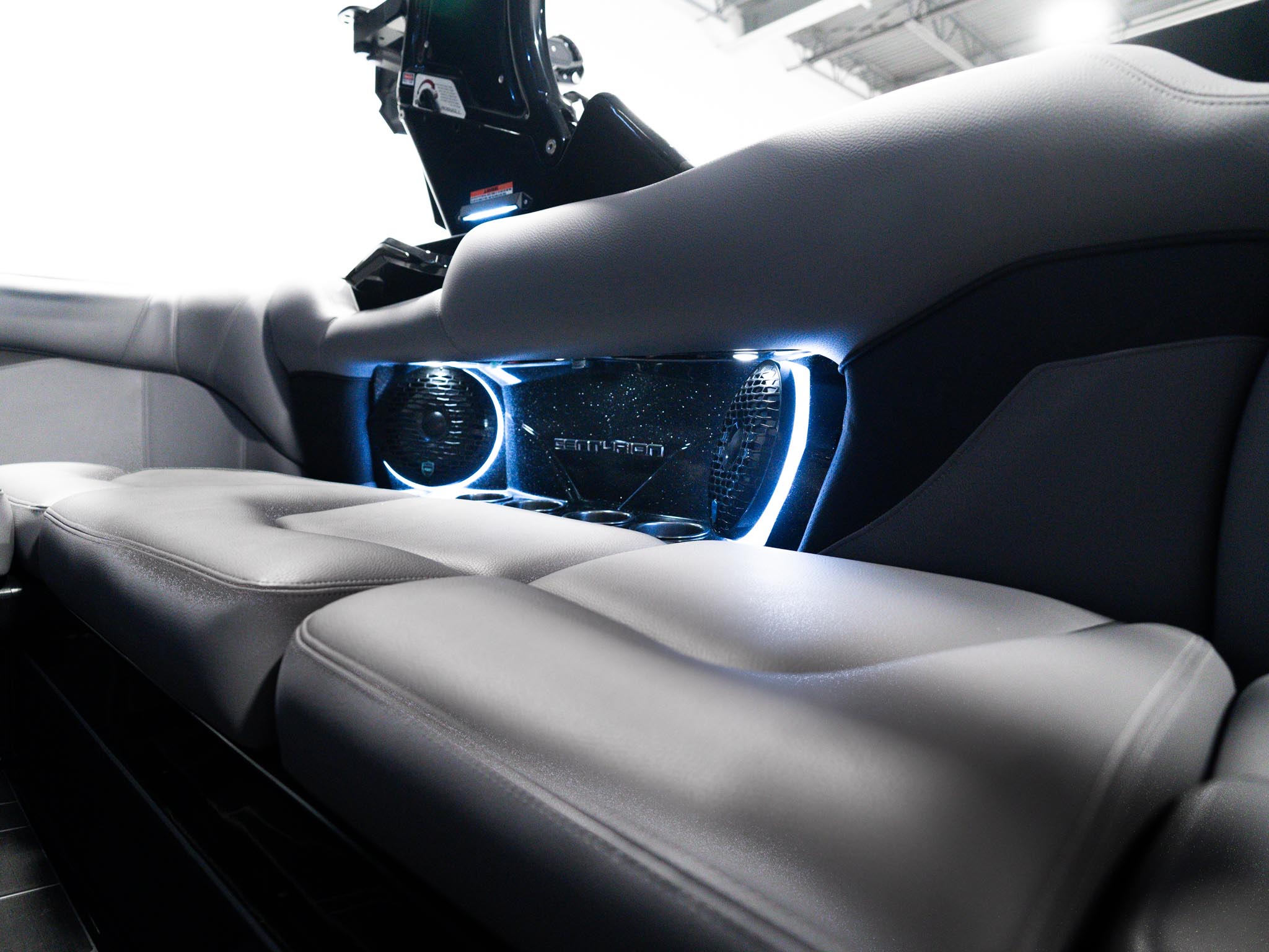 2025 Centurion Fe23 – Black / Black Flake