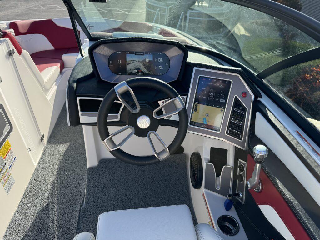 2023 MasterCraft XT22