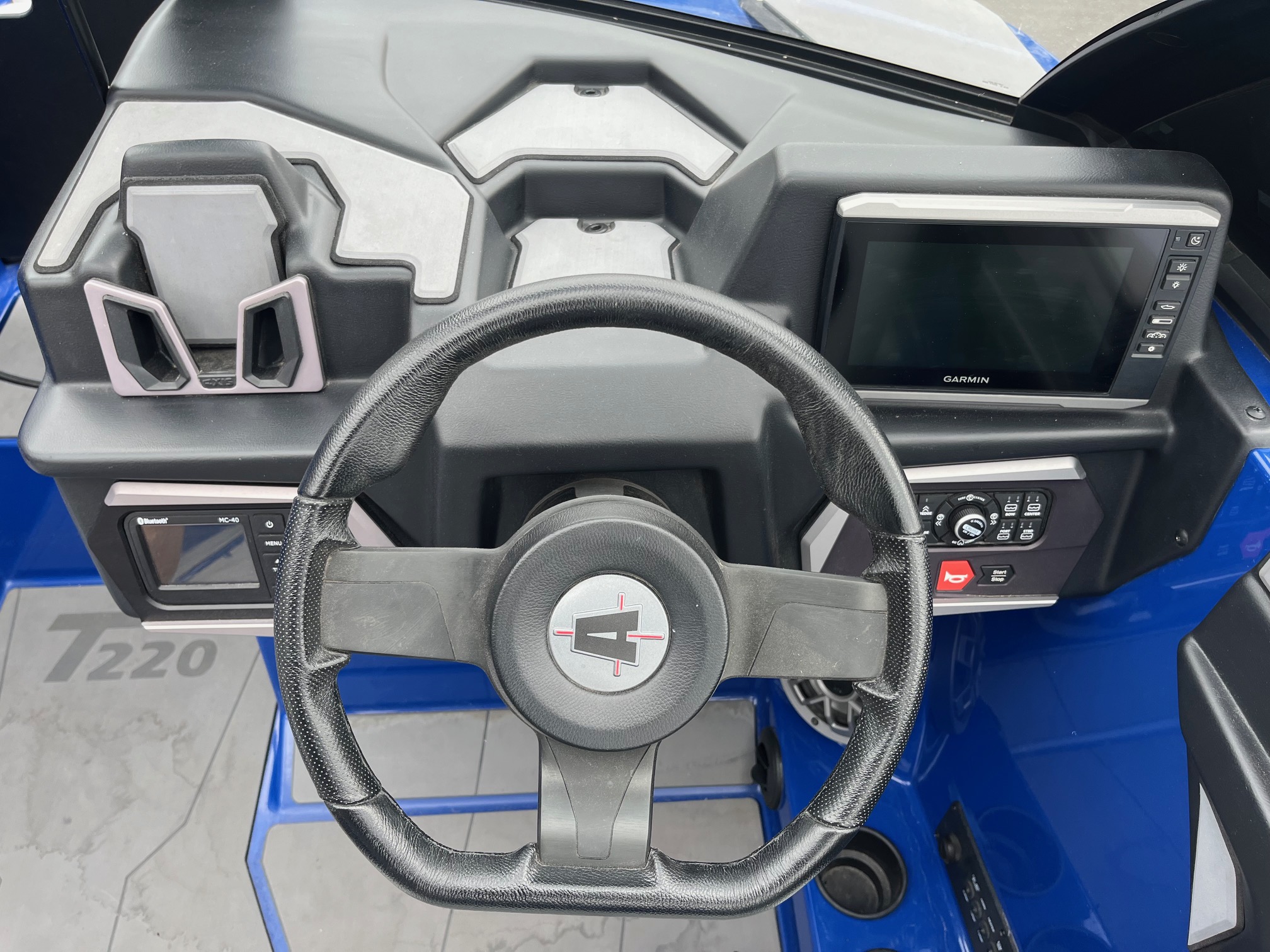 2023 Axis T220