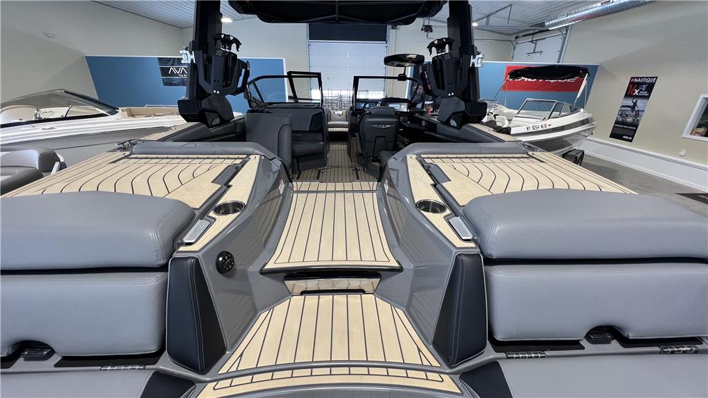 2020 Nautique G23 Paragon w/Trailer
