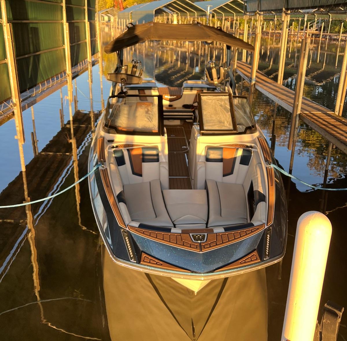 2020 Nautique G25