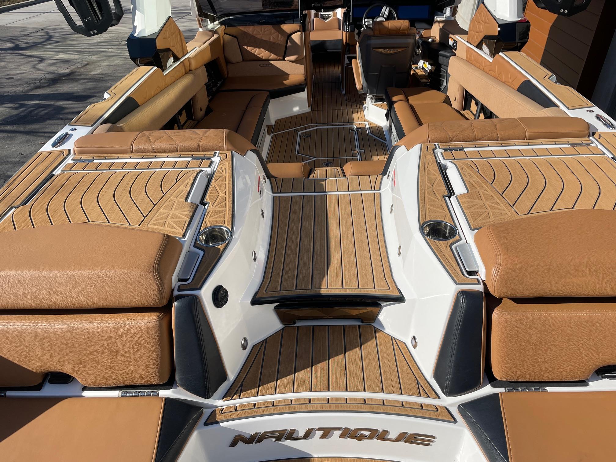 2023 NAUTIQUE G25 PARAGON. REDUCED!