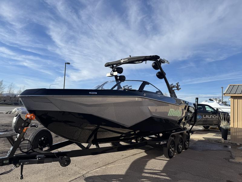2025 Malibu 25 LSV