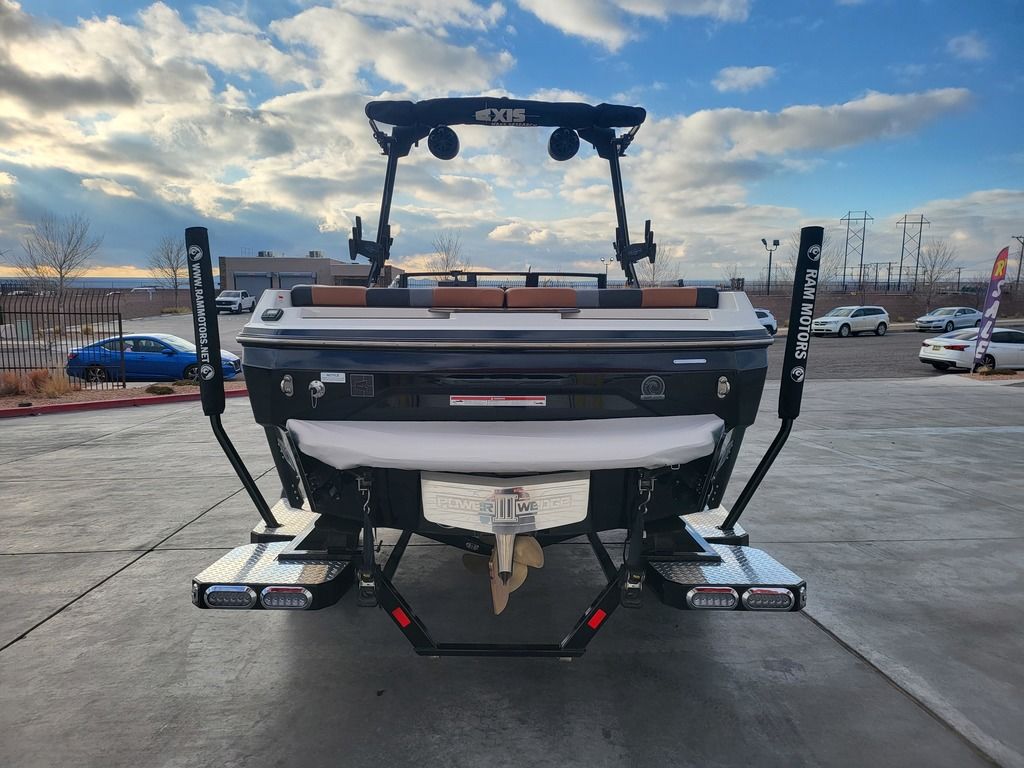 2023 Axis Wake Research A225