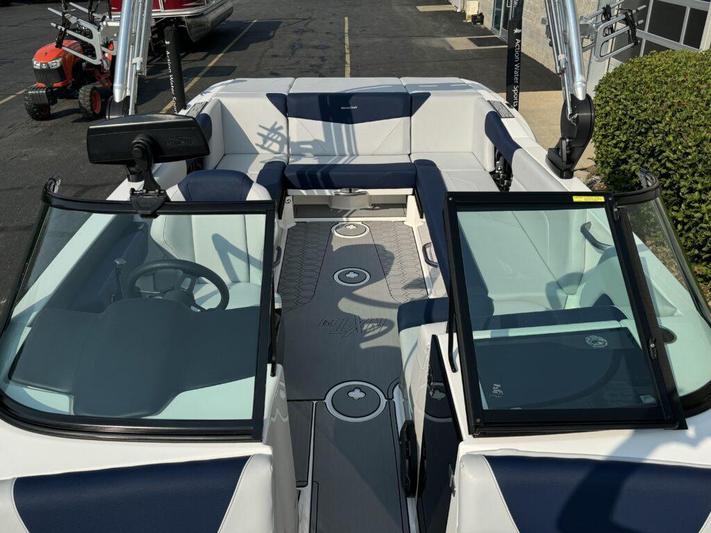 2021 MasterCraft NXT24