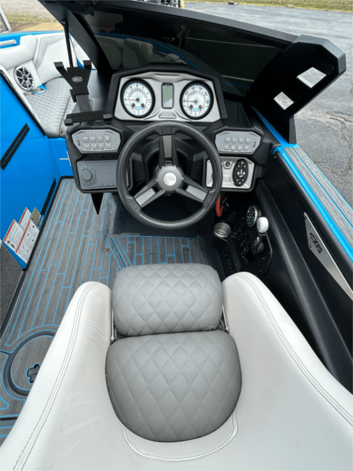 2017 Axis T23